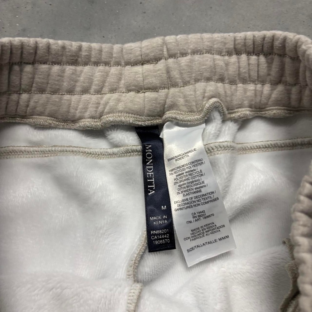 Vintage Y2K/2000s Cream Essential Sweatpants! Size M - Picture 6 of 6